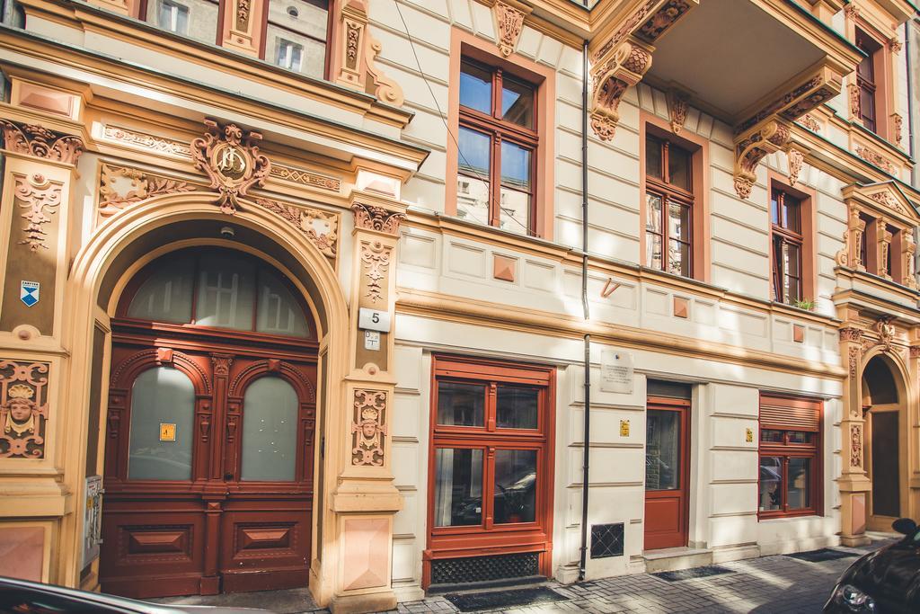 Best Studio Wrocław Eksteriør billede