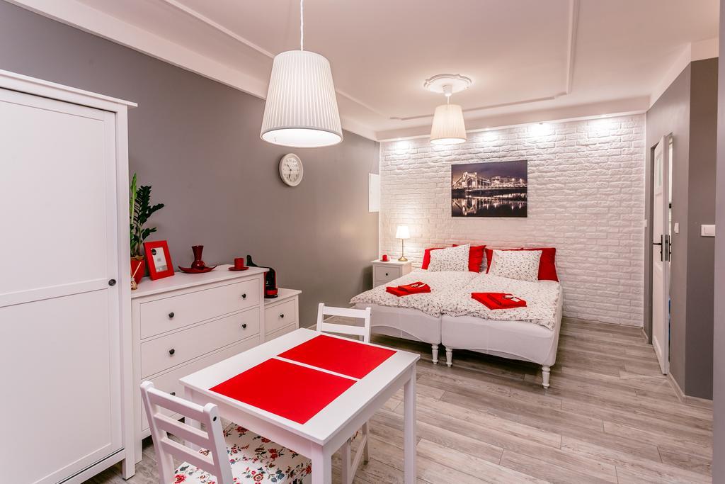 Best Studio Wrocław Eksteriør billede